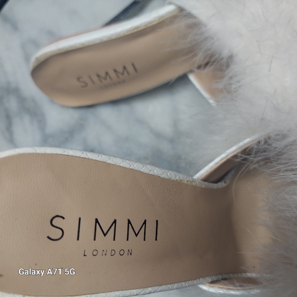 SIMMI SHOES WHITE PLUSH PLEASURE FUR MULES - Picture 5 of 6